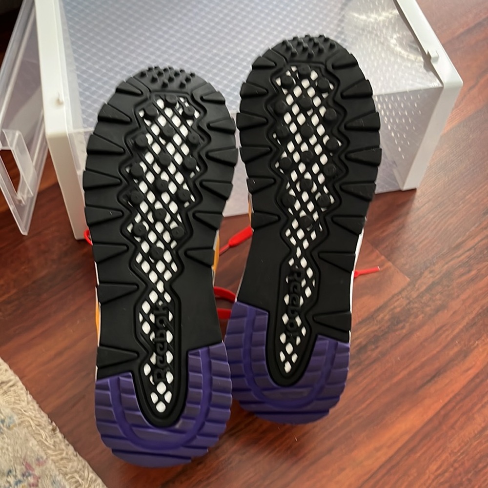 Multi color Reebok - Picture 3 of 3